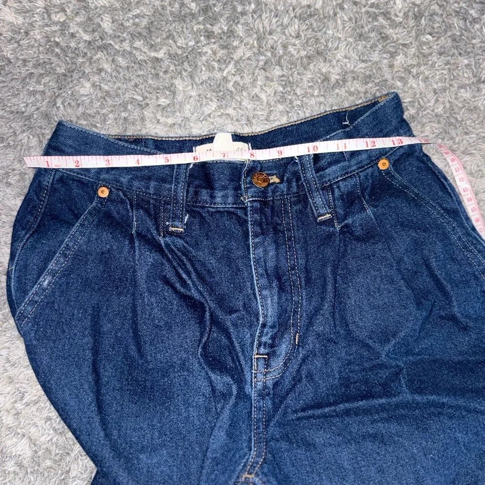 Classic Blue Women's Jeans - Picture 6 of 7